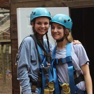 Meet your Posher, Demi